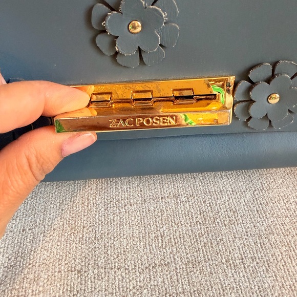 ZAC POSEN EARTHA Iconic Top Handle
Crossbody Bag - Picture 4 of 12